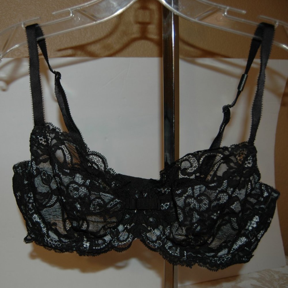 Victoria's Secret Bra  36C